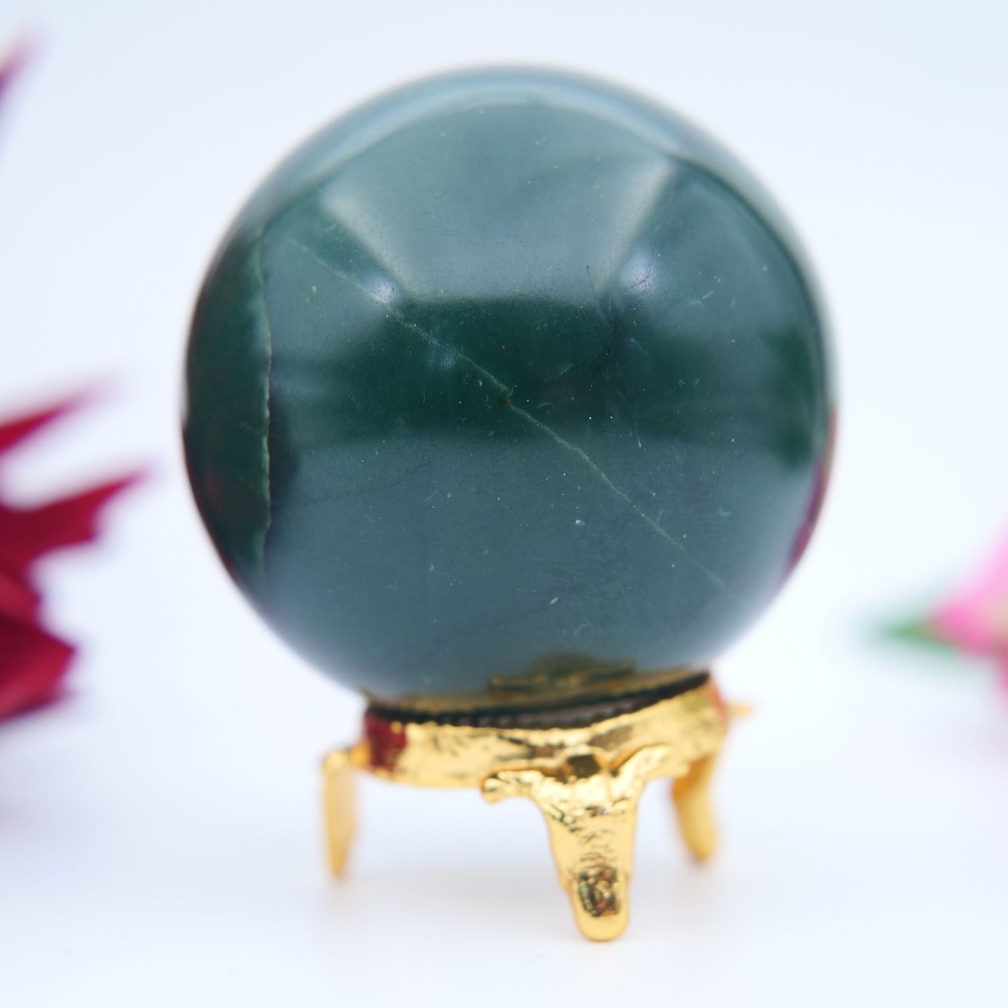 Green Jade Sphere – 55 mm / 242 g