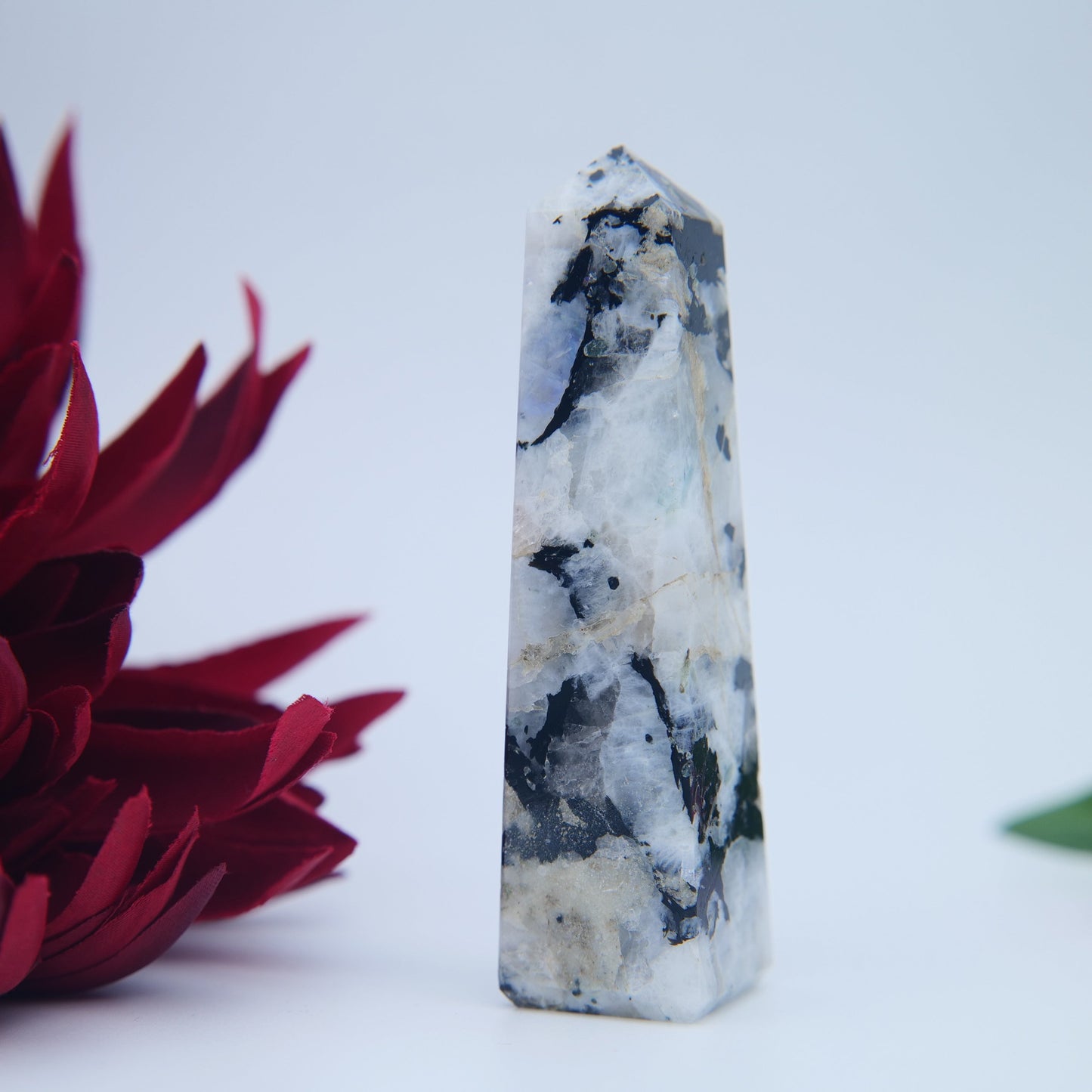 Rainbow Moonstone Tower – 10cm tarot deck