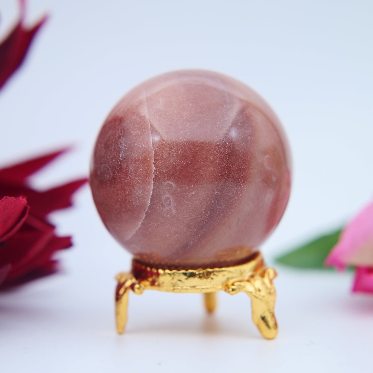Peach Moonstone Sphere – 46 mm / 145 g