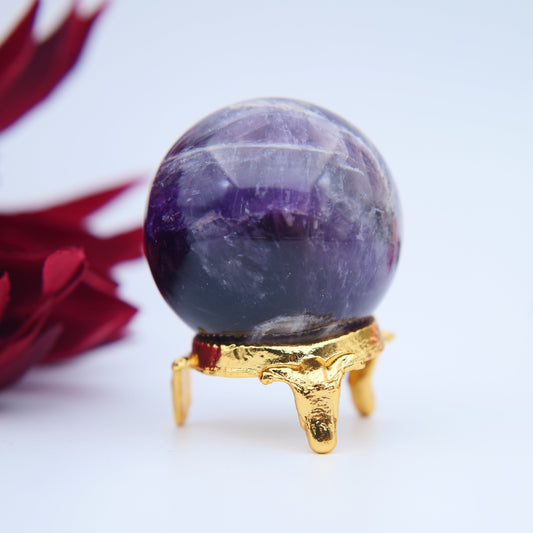 Amethyst Sphere – 43 mm / 108 g