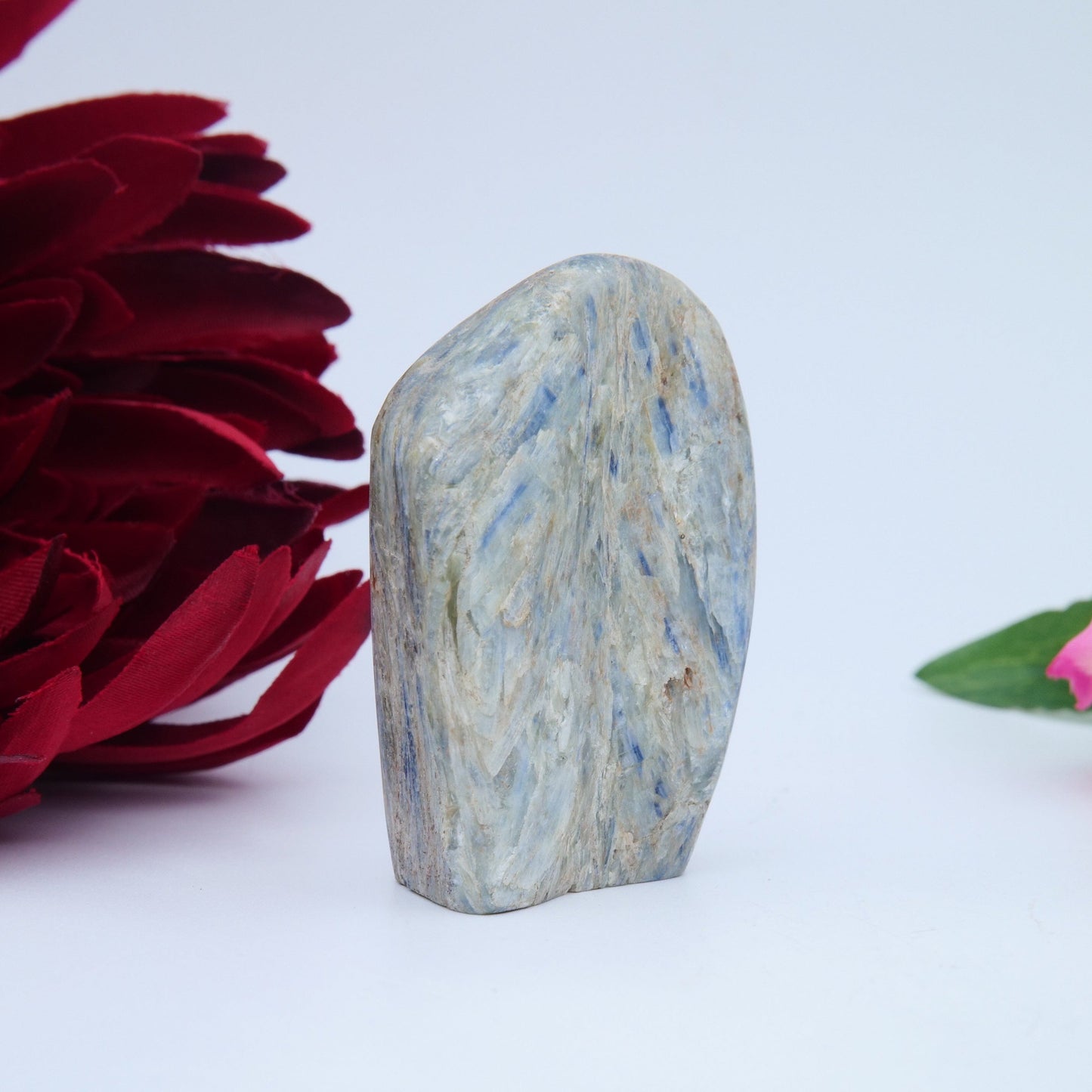 Blue Kyanite Freeform — 100 g (60 mm) - Positive Faith Hope Love