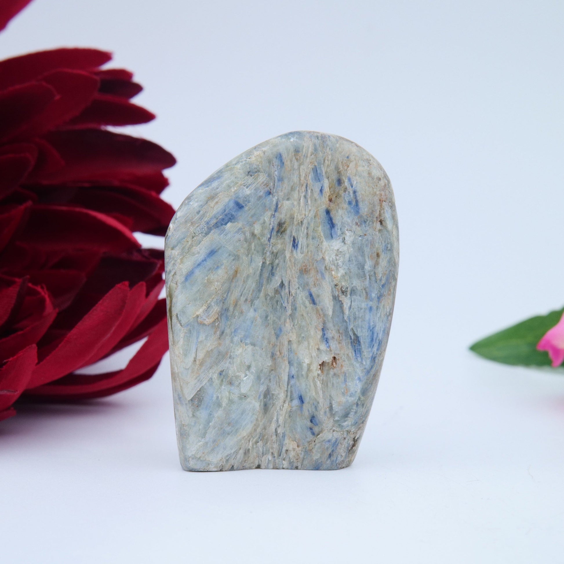 Blue Kyanite Freeform — 100 g (60 mm) - Positive Faith Hope Love