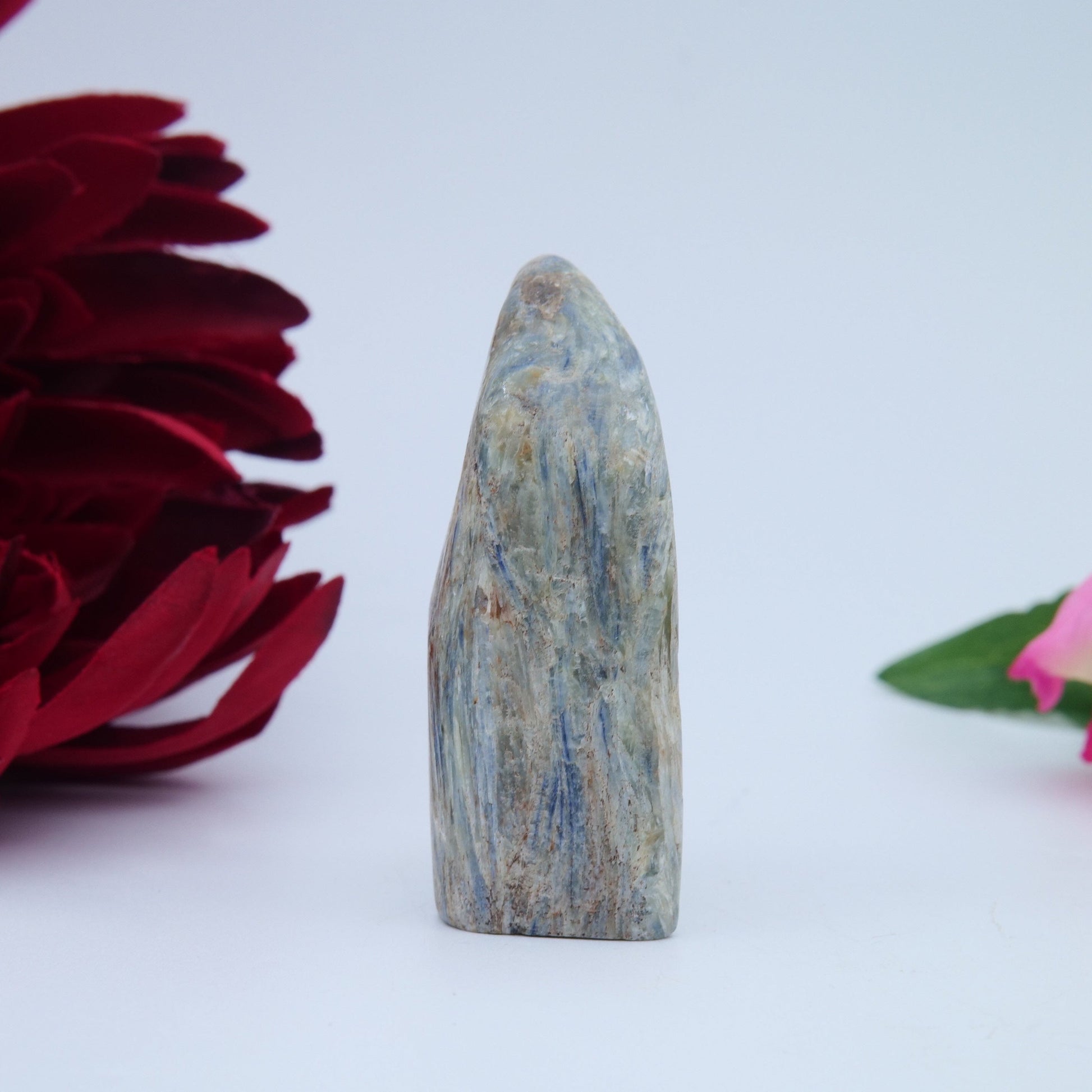 Blue Kyanite Freeform — 100 g (60 mm) - Positive Faith Hope Love