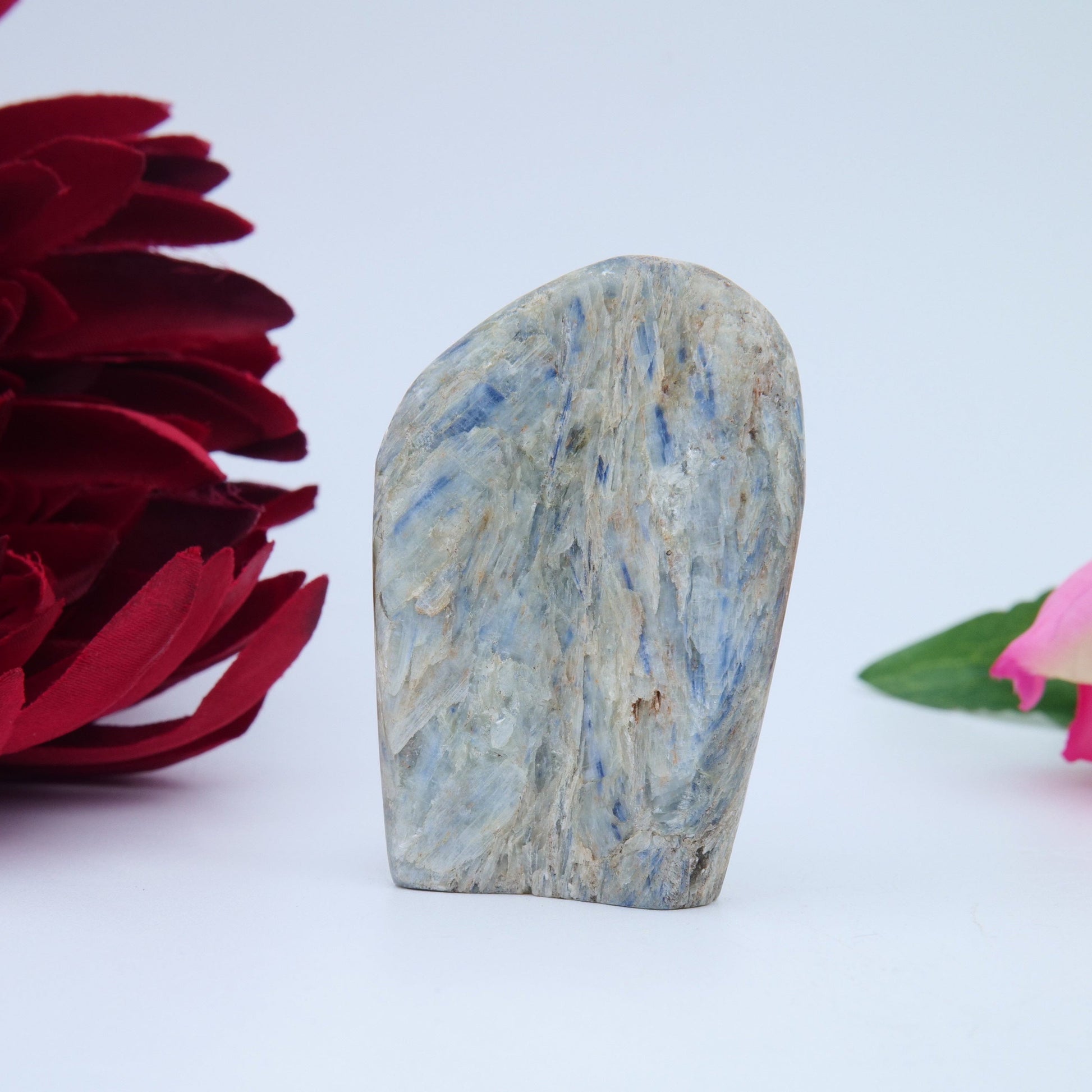 Blue Kyanite Freeform — 100 g (60 mm) - Positive Faith Hope Love