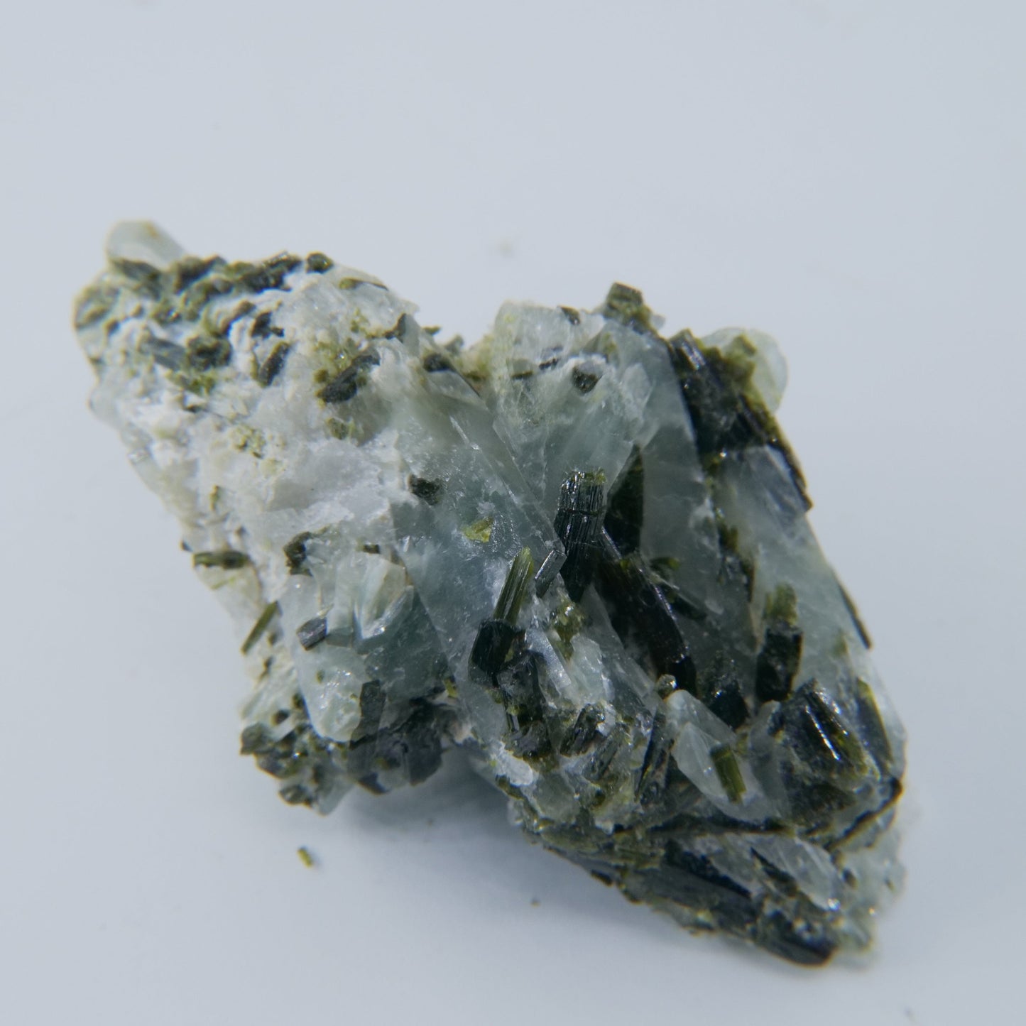 Epidote Specimen Pakistan Grade A 39g - Positive Faith Hope Love