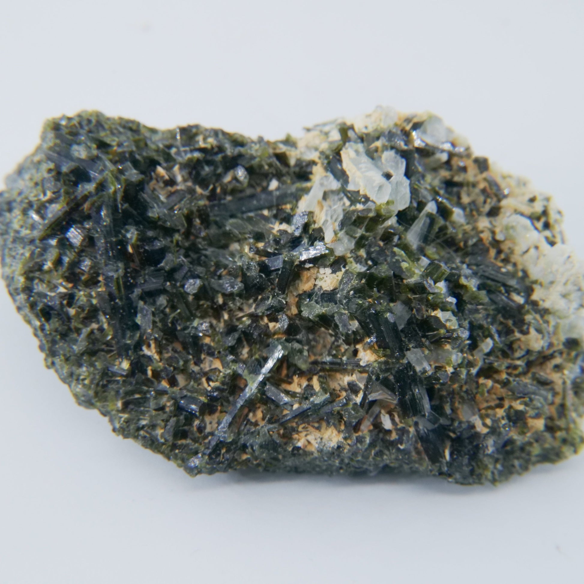 Epidote Specimen Pakistan Grade A 75g - Positive Faith Hope Love