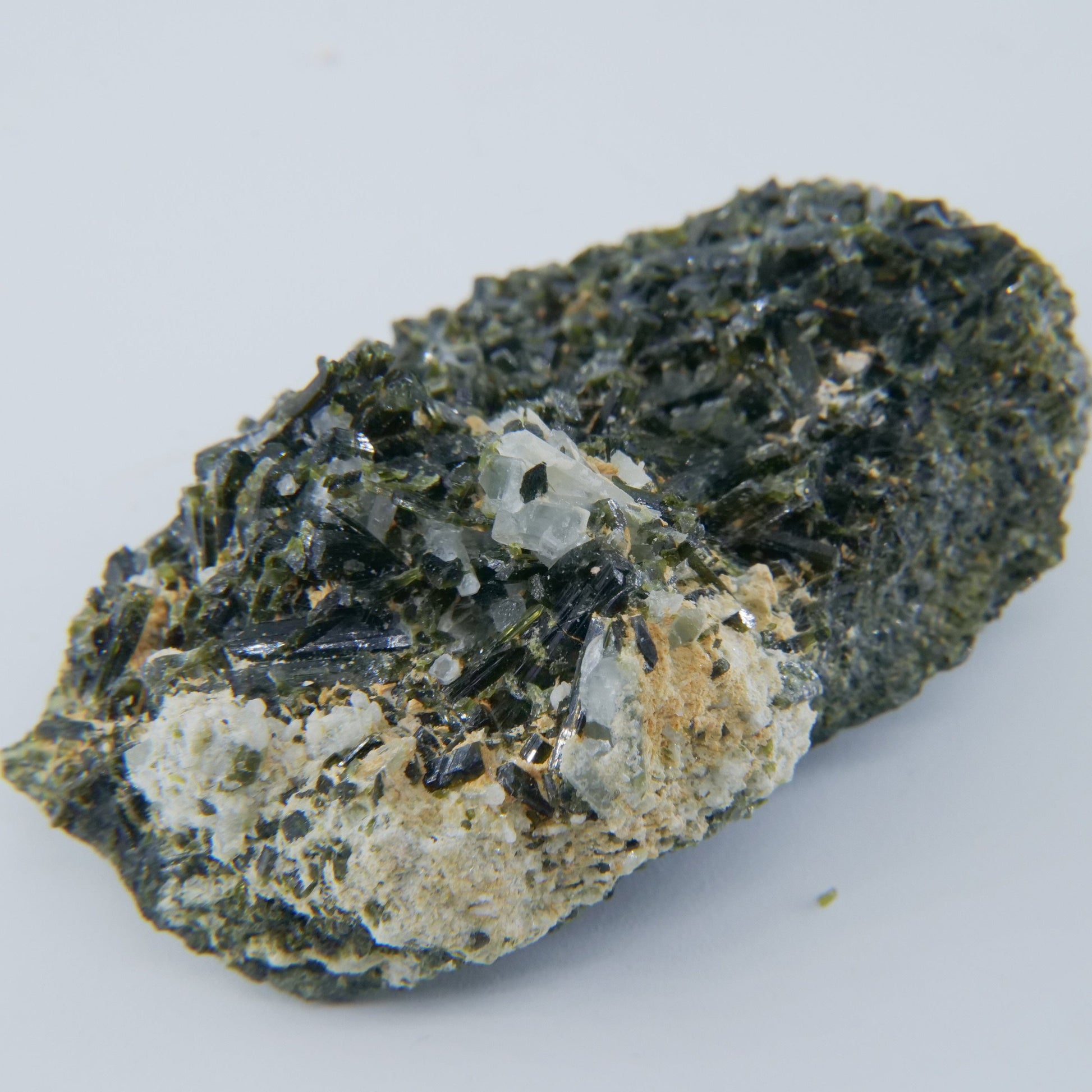 Epidote Specimen Pakistan Grade A 75g - Positive Faith Hope Love