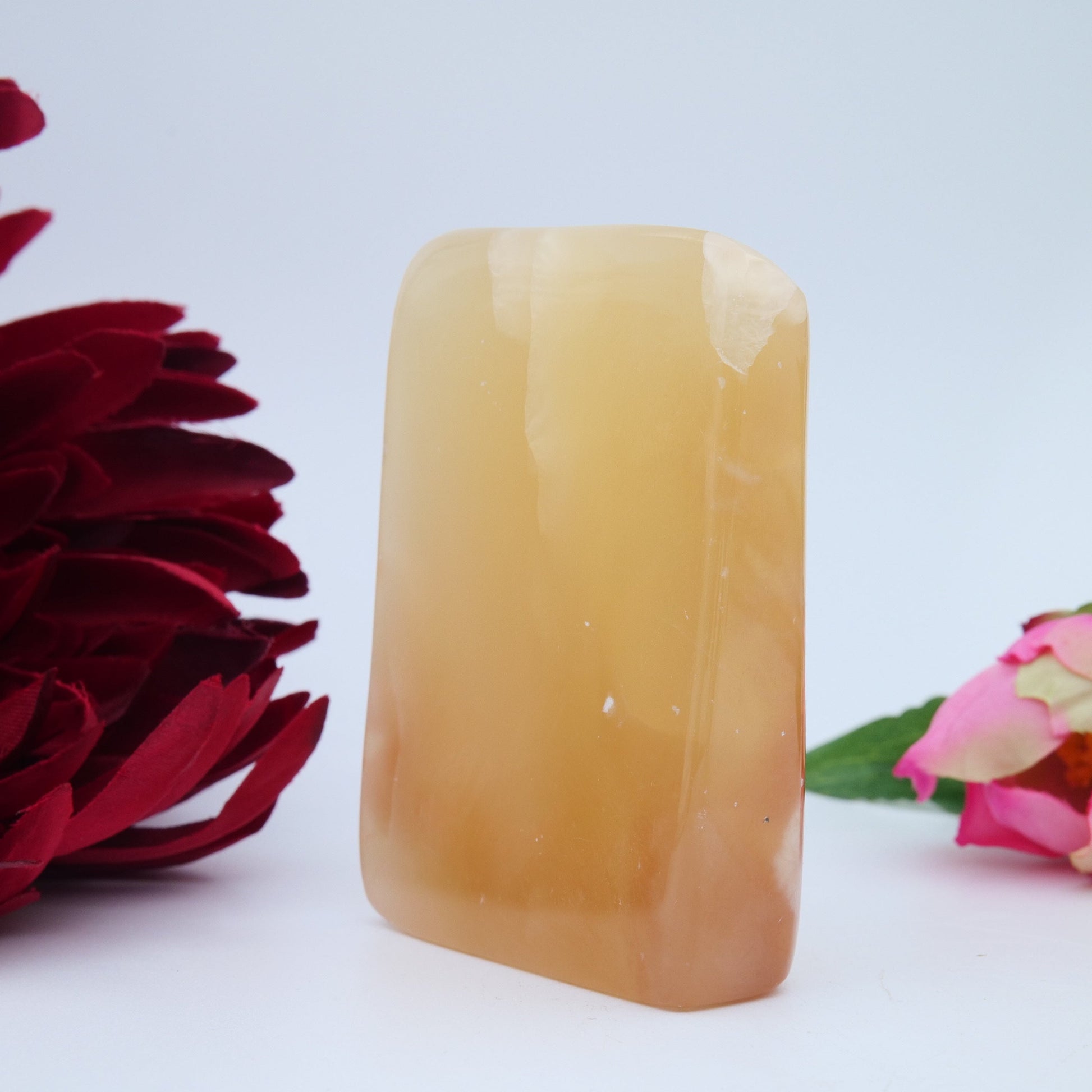 Honey Calcite — 304 g - Positive Faith Hope Love