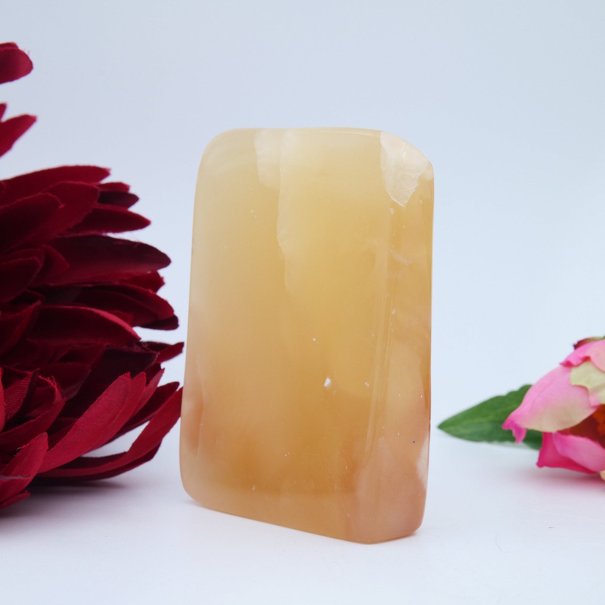 Honey Calcite — 304 g - Positive Faith Hope Love