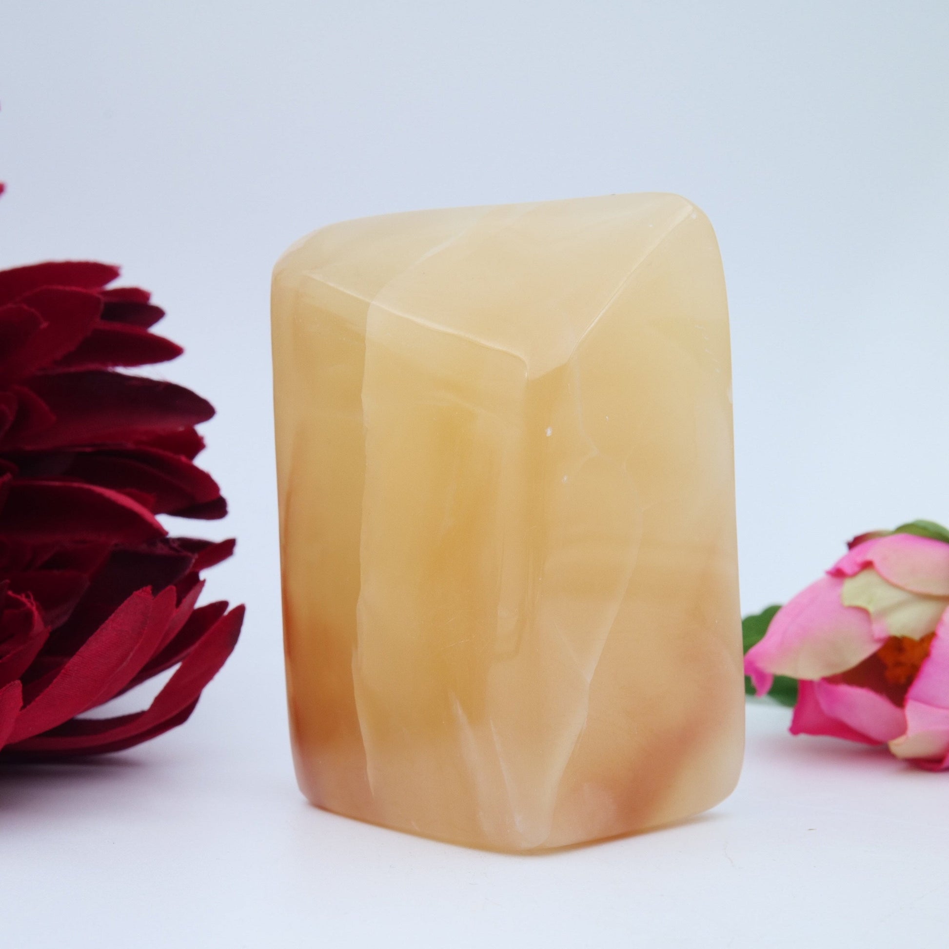 Honey Calcite — 304 g - Positive Faith Hope Love