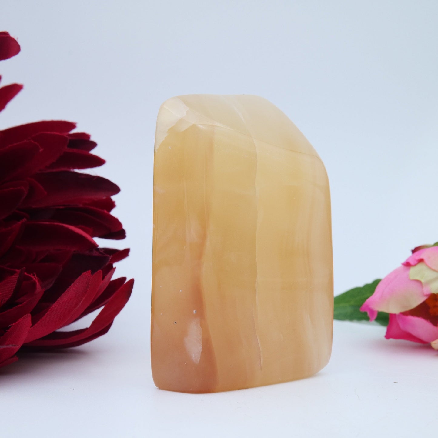 Honey Calcite — 304 g - Positive Faith Hope Love