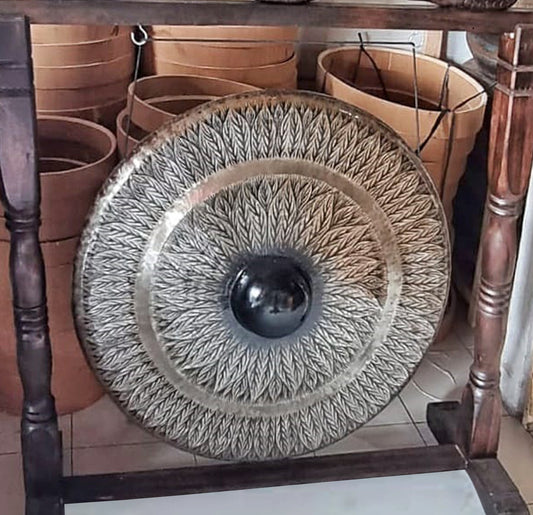 Large Gong in Brown Antique Stand - 80cm - Black - pattern - Positive Faith Hope Love