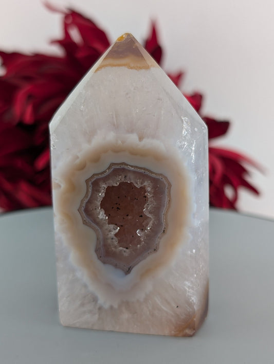 Polished Natural Agate Polished Point 181G 80Mm featuring banded patterns and glossy finish - Positive Faith Hope Love