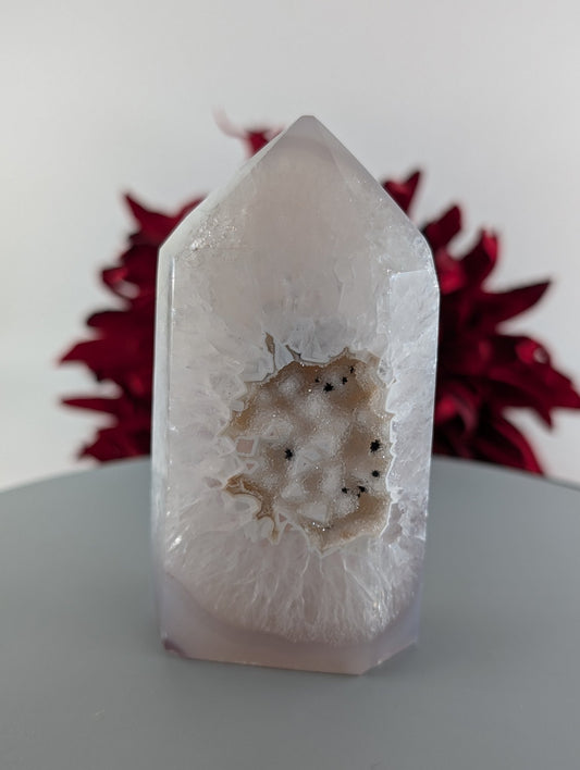 Natural Agate Polished Point 257g 100mm - Positive Faith Hope Love