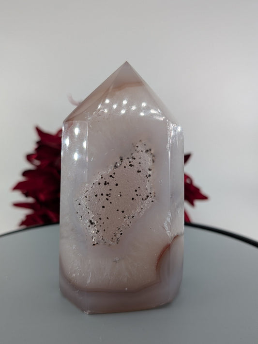 Natural Agate Polished Point 345g 111mm - Positive Faith Hope Love