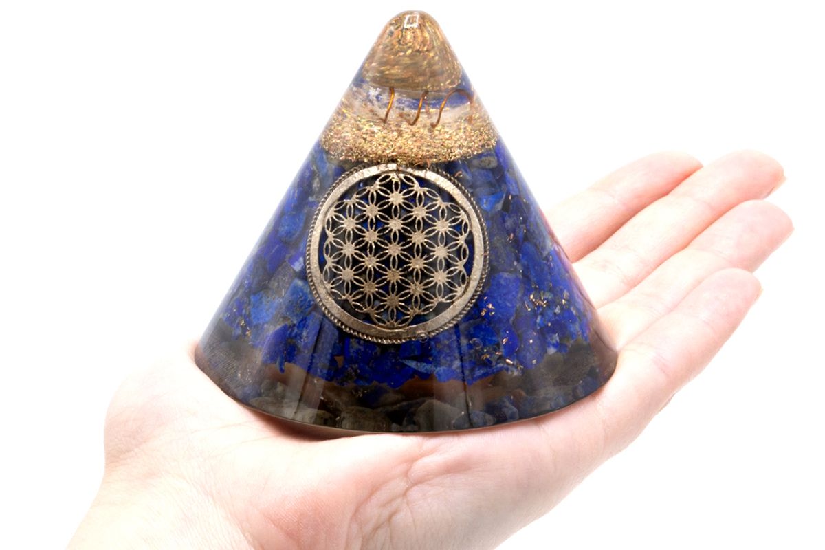 Polished Orgonite Cone - Lapis Flower of Life - Suspended Quartz - 90 mm featuring royal blue tone with gold flecks - Positive Faith Hope Love