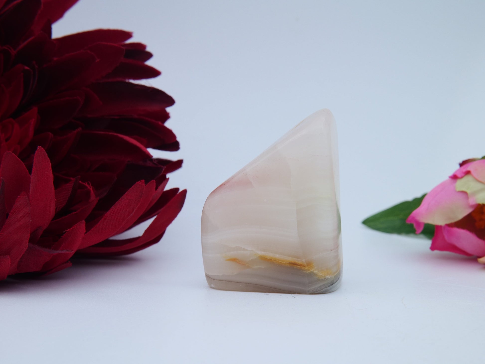 Pink Banded Onyx Freeform — 96 g - Positive Faith Hope Love