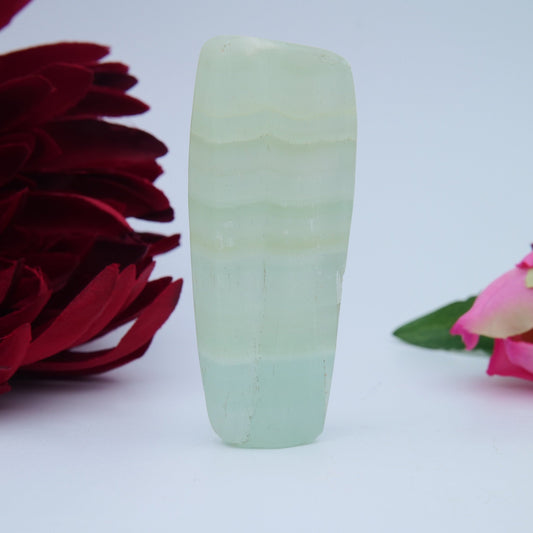 Pistachio Calcite Freeform — 84 g - Positive Faith Hope Love