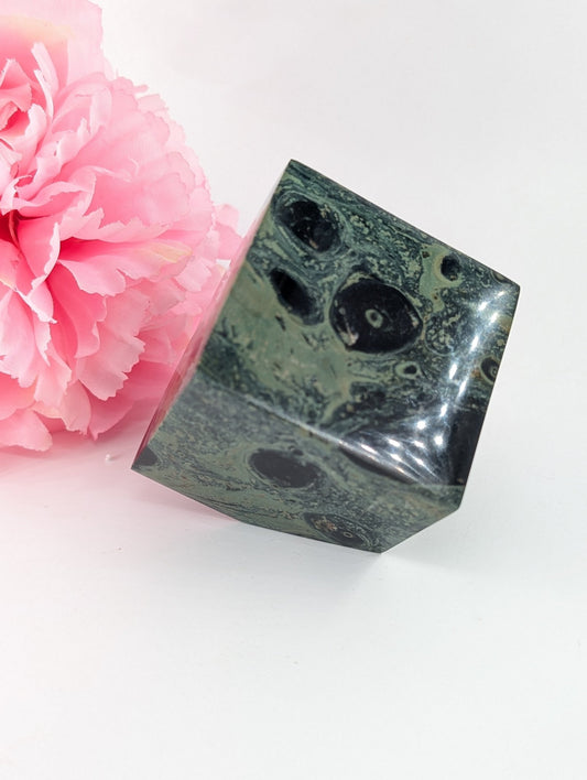 Polished Polished Stromalite Kambaba Jasper Cube 526G featuring earthy patterns and matte-gloss finish - Positive Faith Hope Love