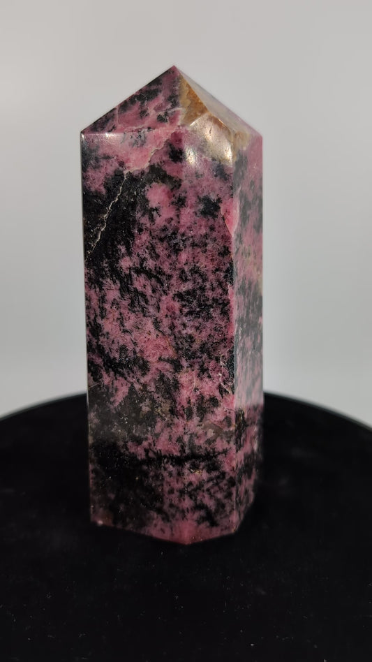 Rhodonite Tower 850g