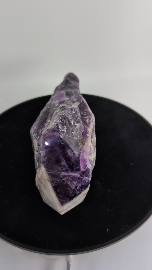 Amethyst Dragon Tooth 690g