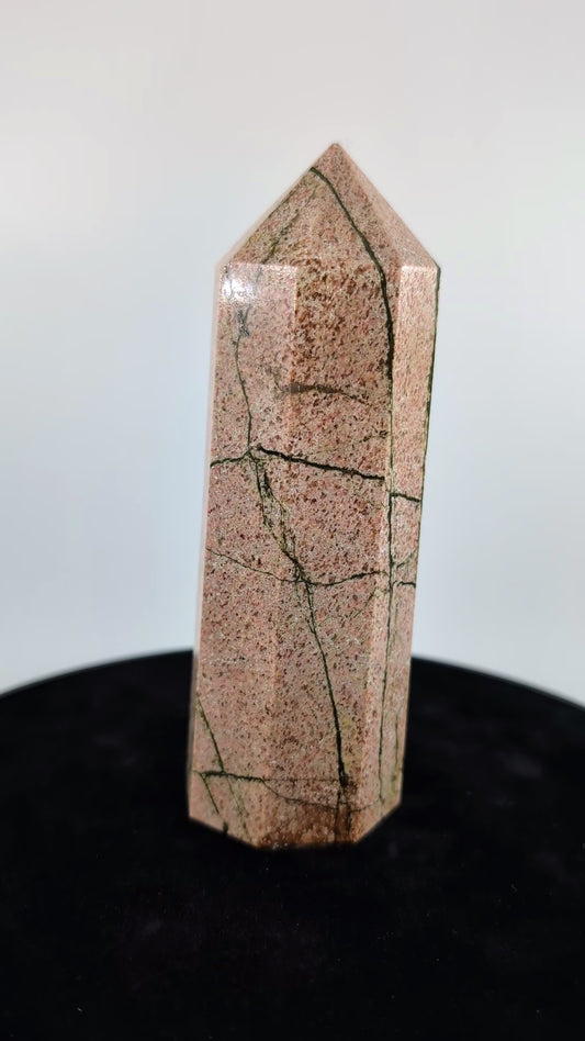 Natural Unakite Point 523g