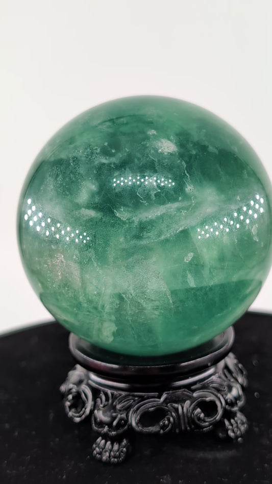 Green Fluorite Sphere 754g 76mm