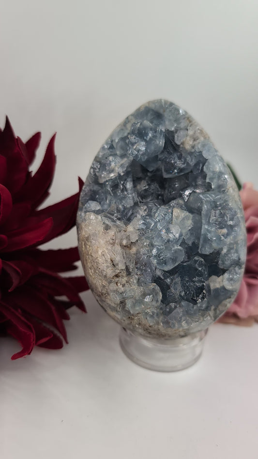 Celestite Crystal Egg 1100g