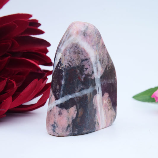 Rhodonite Freeform — 214 g - Positive Faith Hope Love