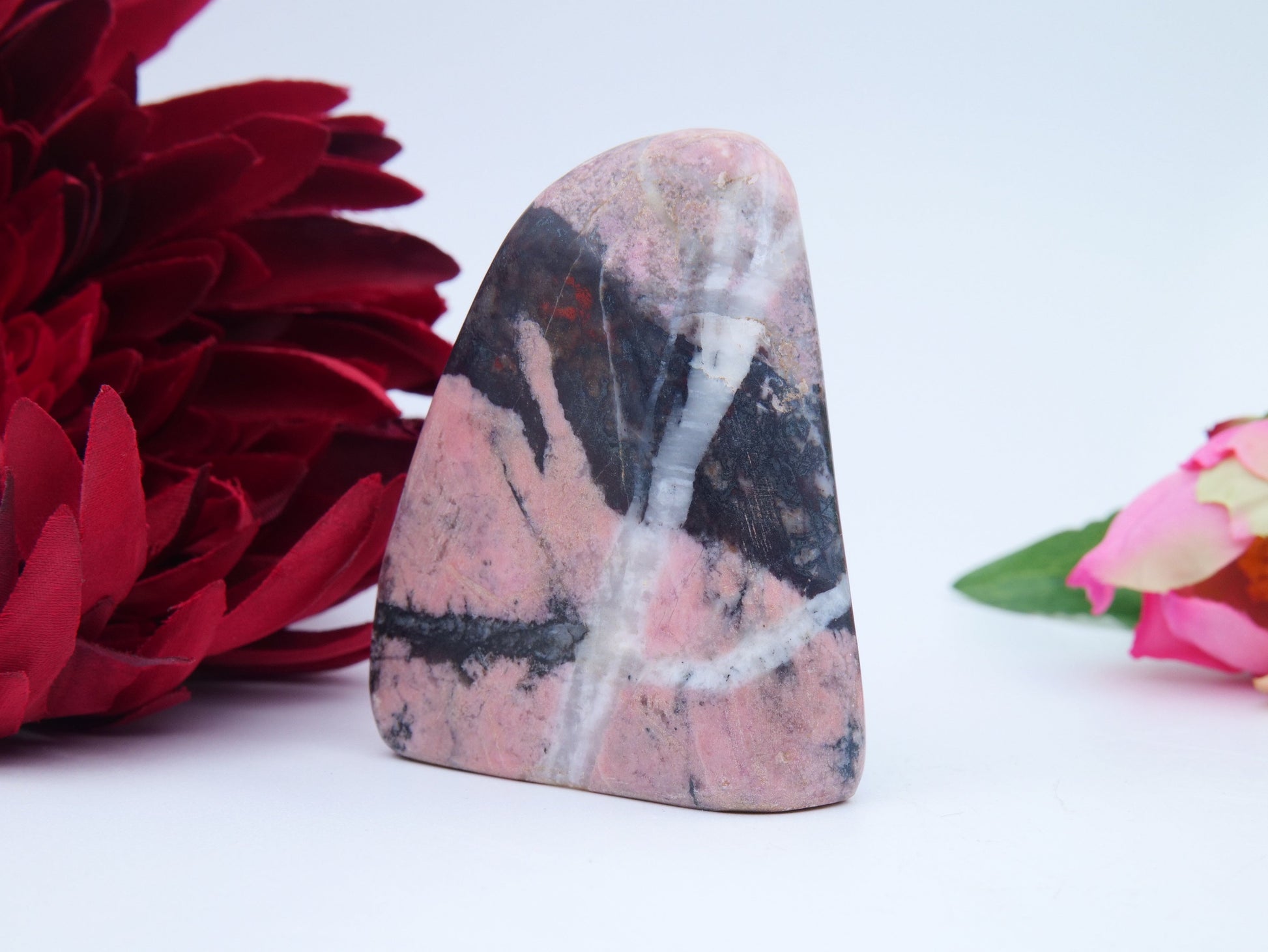 Rhodonite Freeform — 214 g - Positive Faith Hope Love
