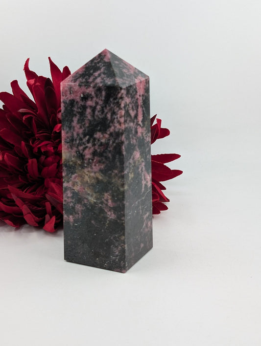 Rhodonite Tower 850g - Positive Faith Hope Love