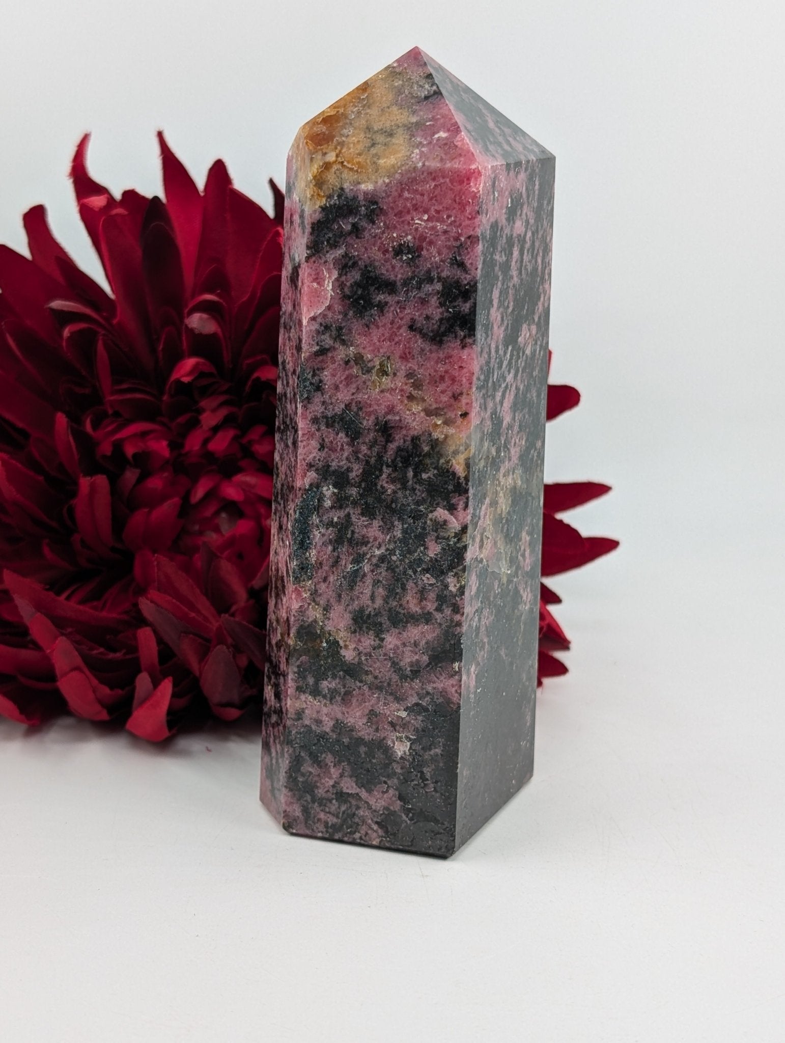 Rhodonite Tower 850g - Positive Faith Hope Love