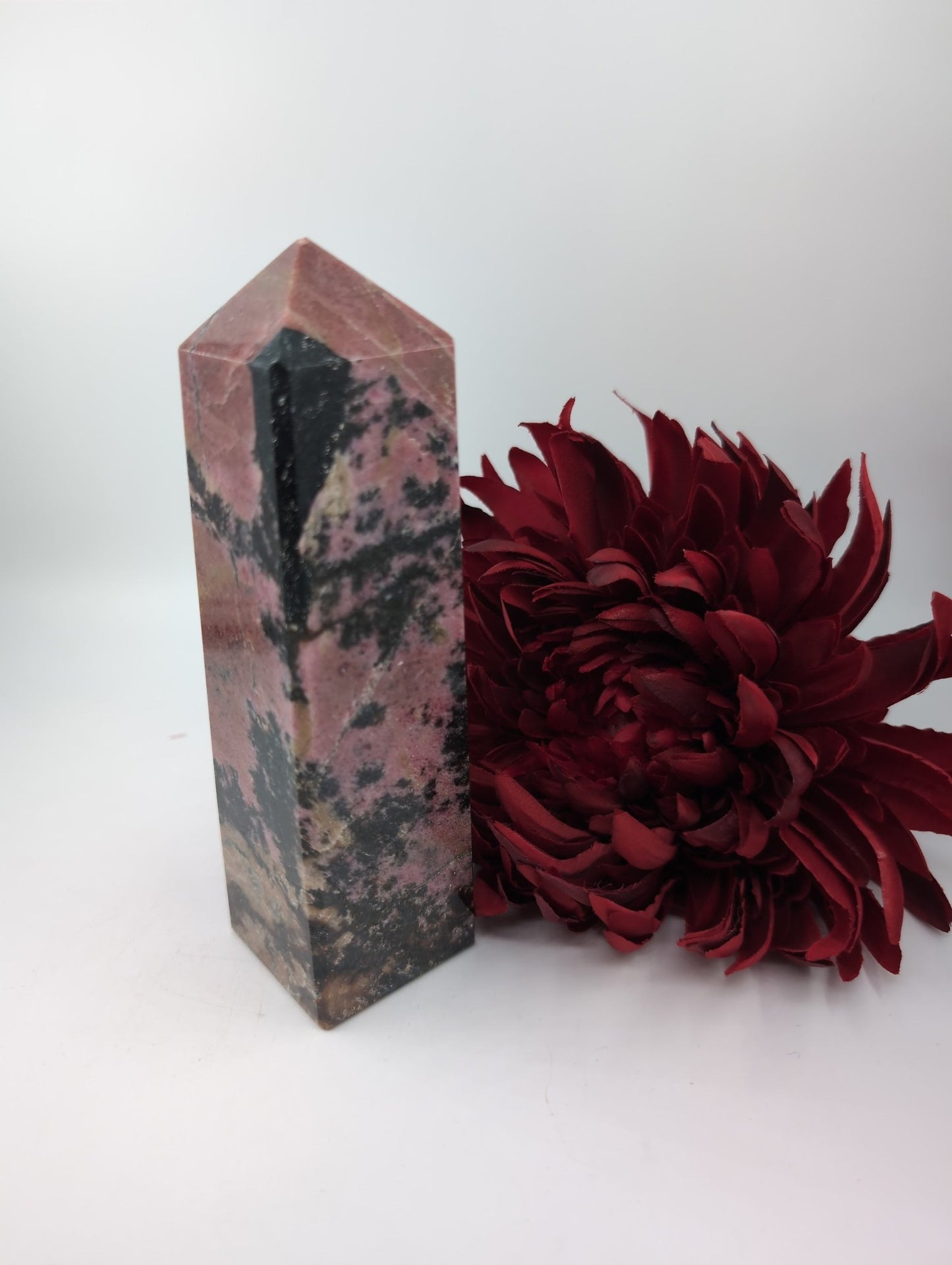 Rhodonite Tower 922g - Positive Faith Hope Love