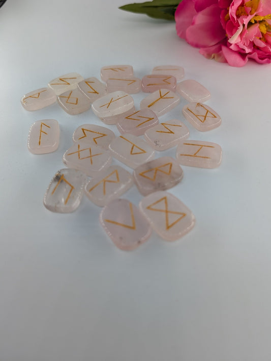 Polished Quartz Rune Set And Bag Polished Elder Futhark Runes featuring natural patterning and unique variations - Positive Faith Hope Love