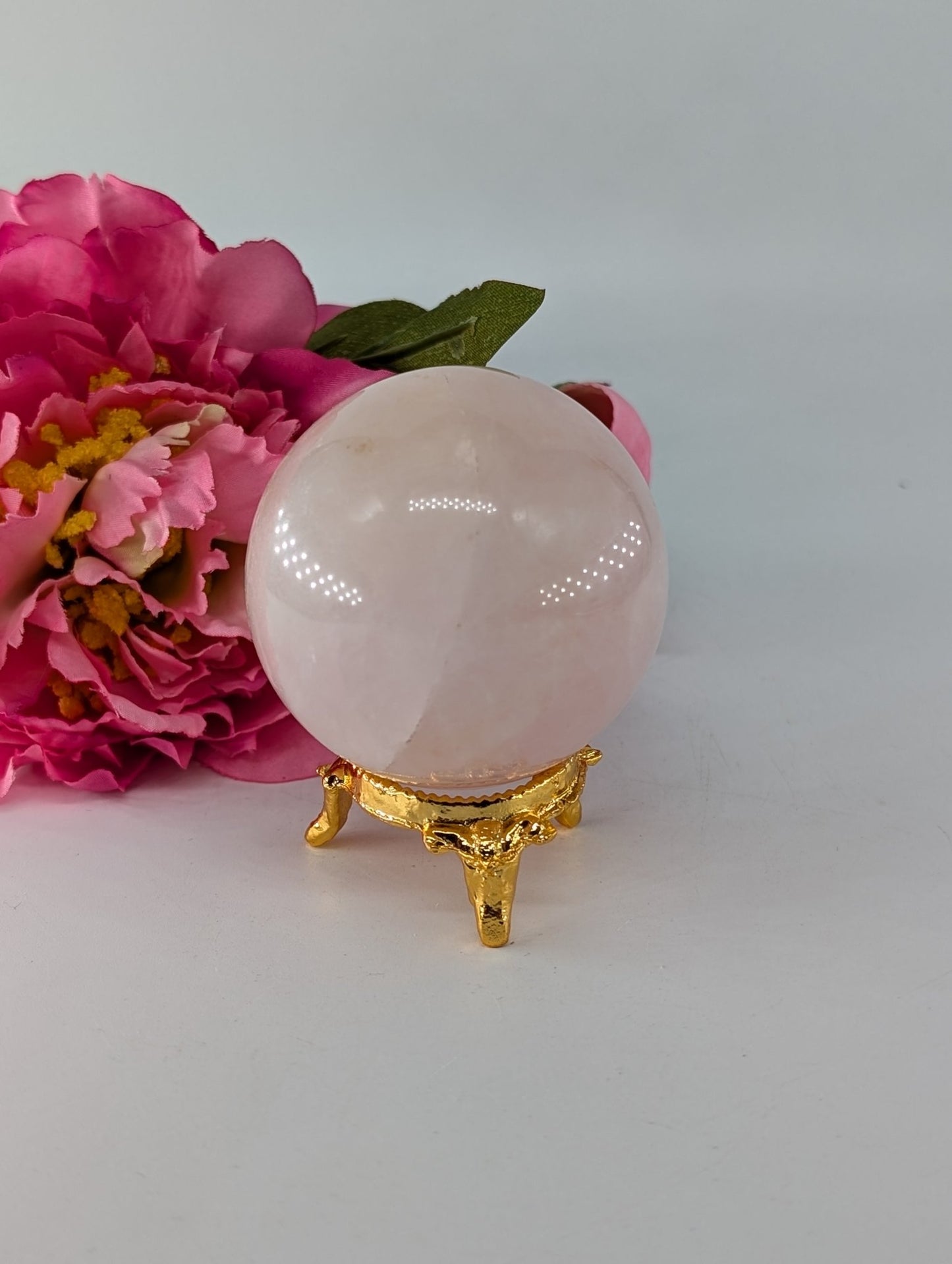 Rose Quartz Sphere 229g - Positive Faith Hope Love