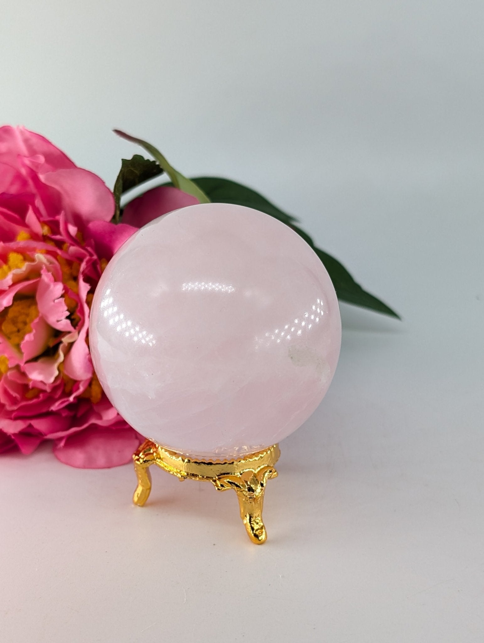 Rose Quartz Sphere 310g - Positive Faith Hope Love