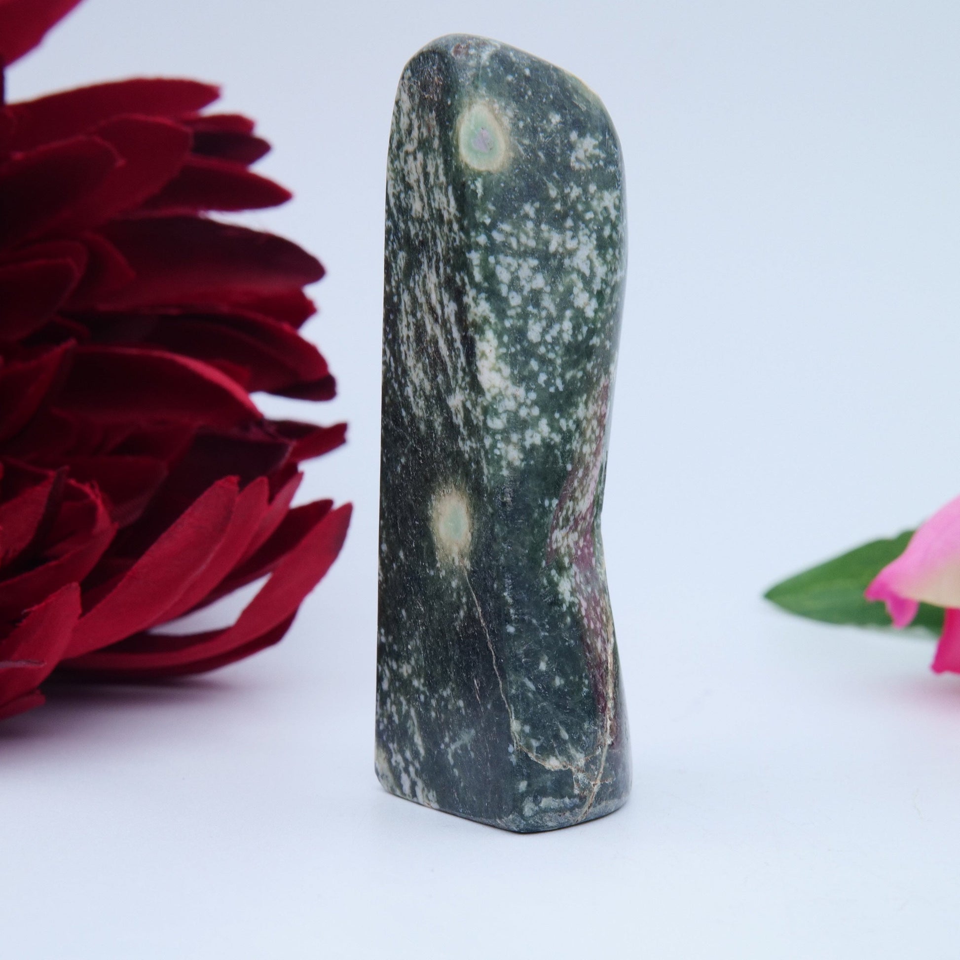 Ruby Corundum Freeform — 99 g - Positive Faith Hope Love