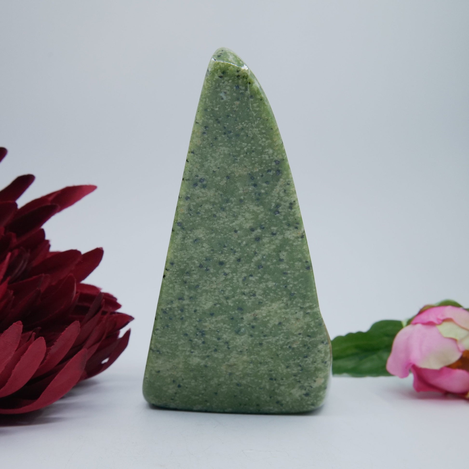 Serpentine Freeform — Pakistan, 626g - Positive Faith Hope Love