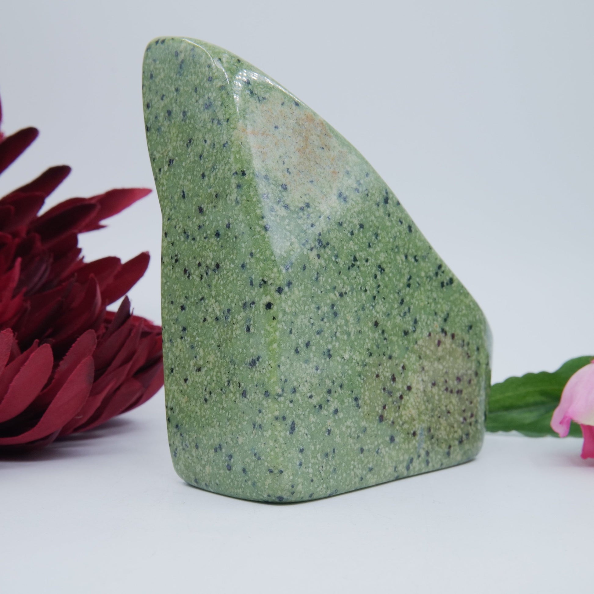 Serpentine Freeform — Pakistan, 673g - Positive Faith Hope Love